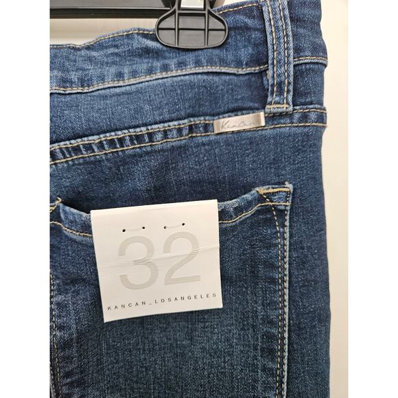 Kan Can
Brenda Mid Ride Exposed Button Fly Capri Jean - Picture 3 of 6